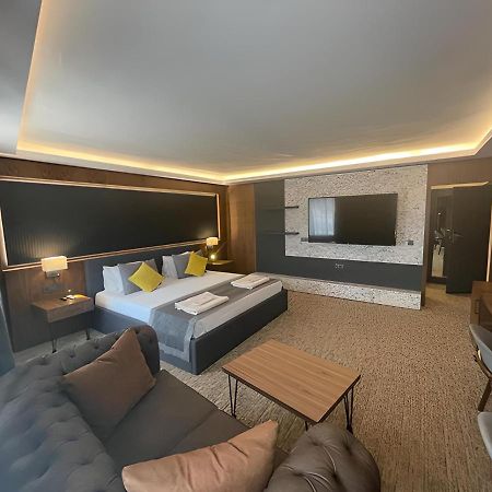 Uk Ankara Hotel Eksteriør bilde