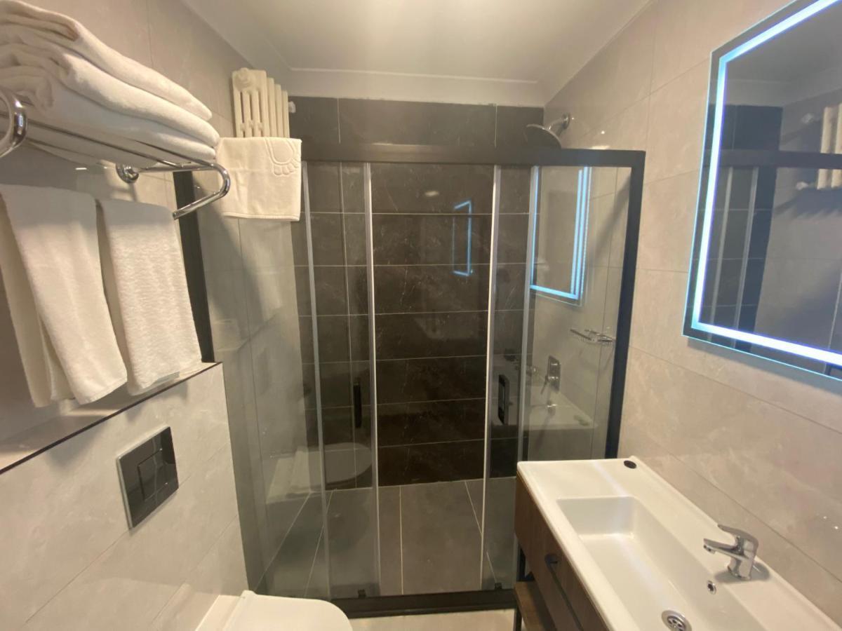 Uk Ankara Hotel Eksteriør bilde