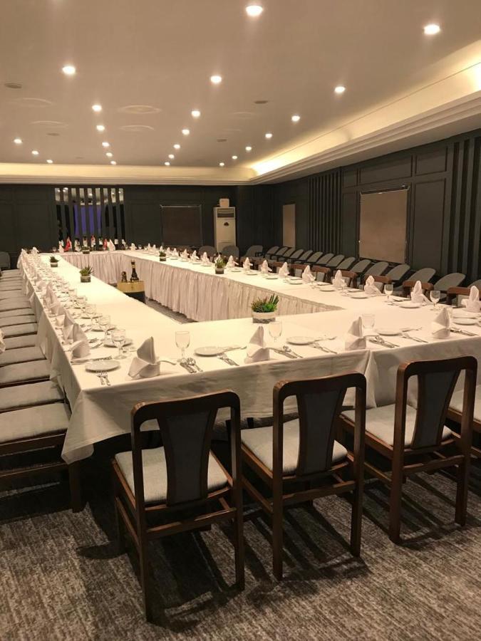 Uk Ankara Hotel Eksteriør bilde