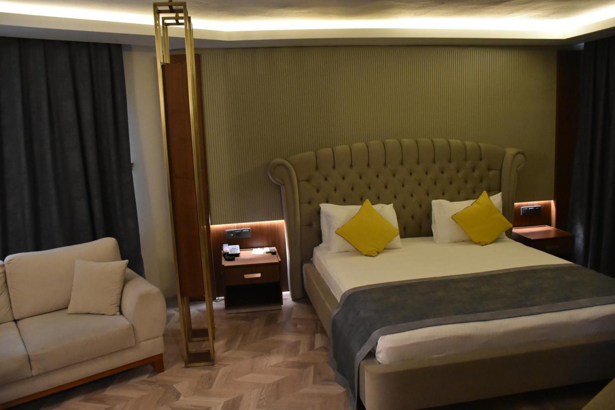 Uk Ankara Hotel Eksteriør bilde