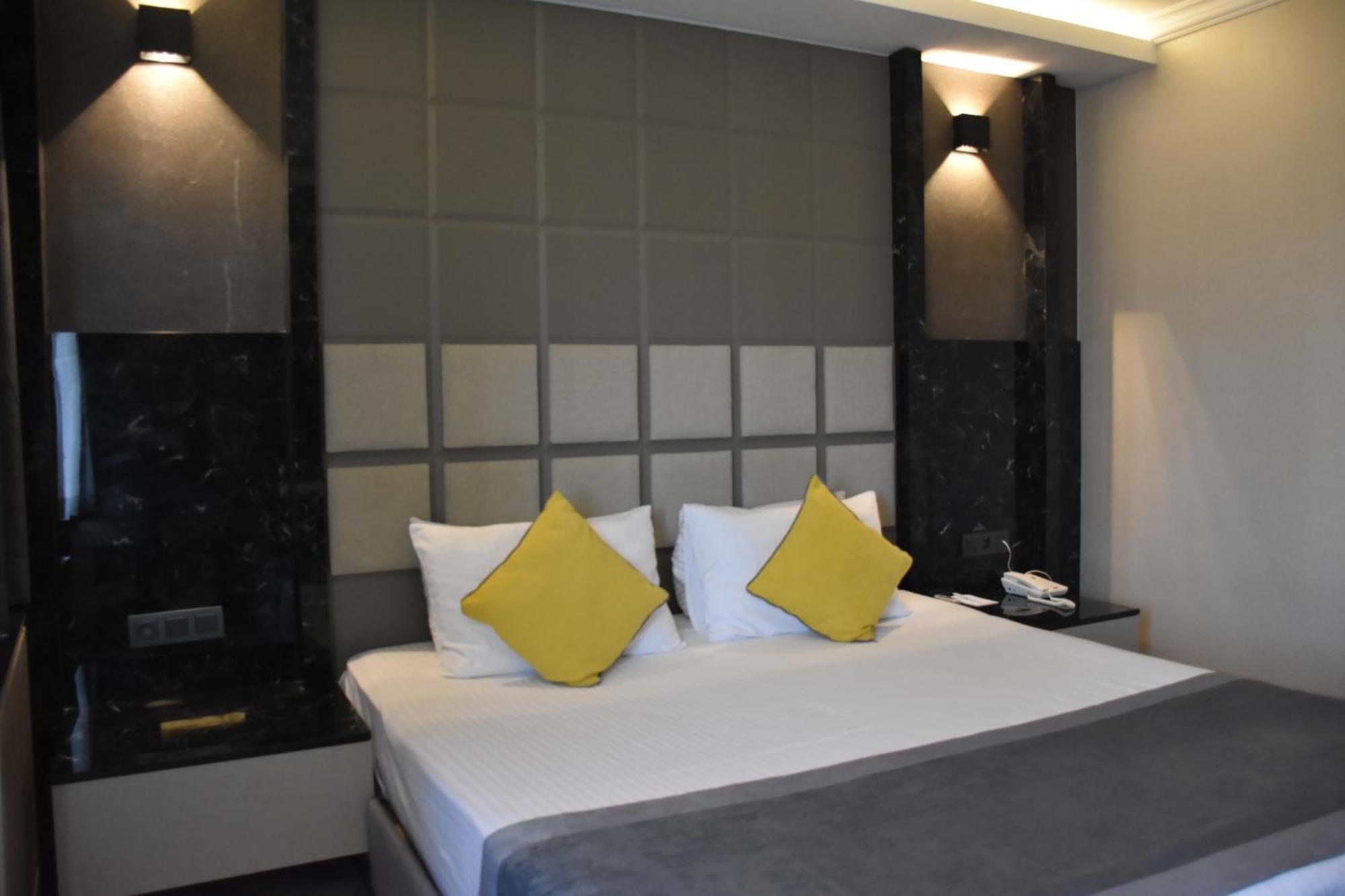 Uk Ankara Hotel Eksteriør bilde