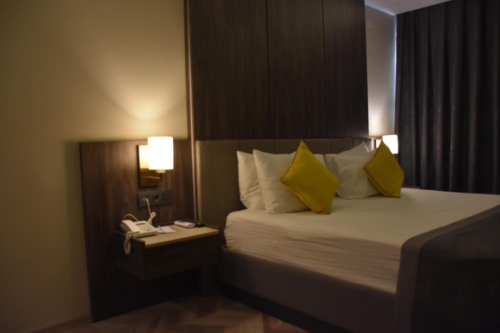 Uk Ankara Hotel Eksteriør bilde