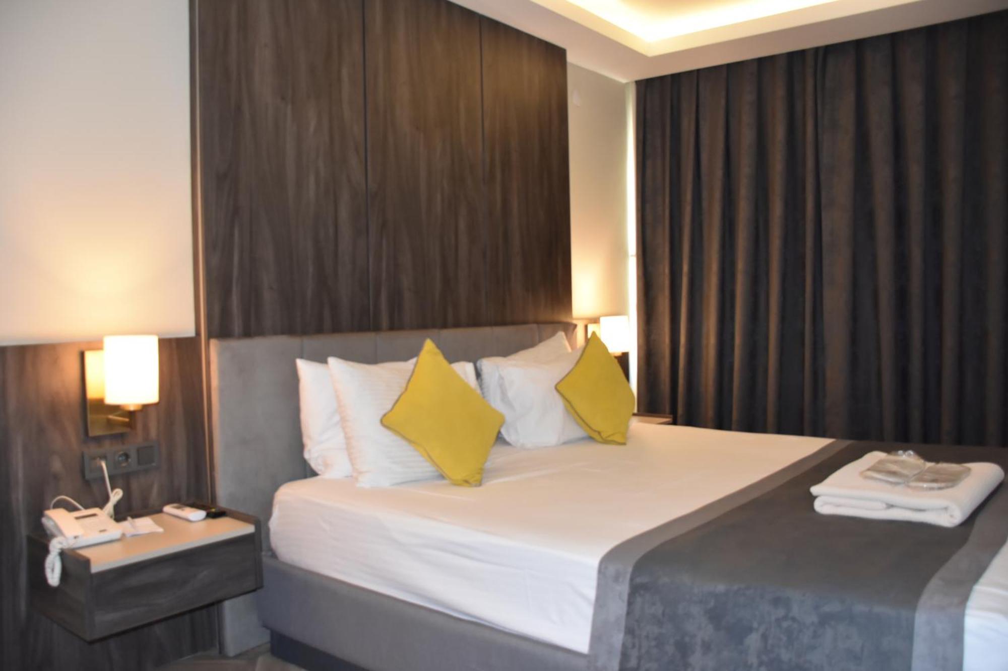 Uk Ankara Hotel Eksteriør bilde
